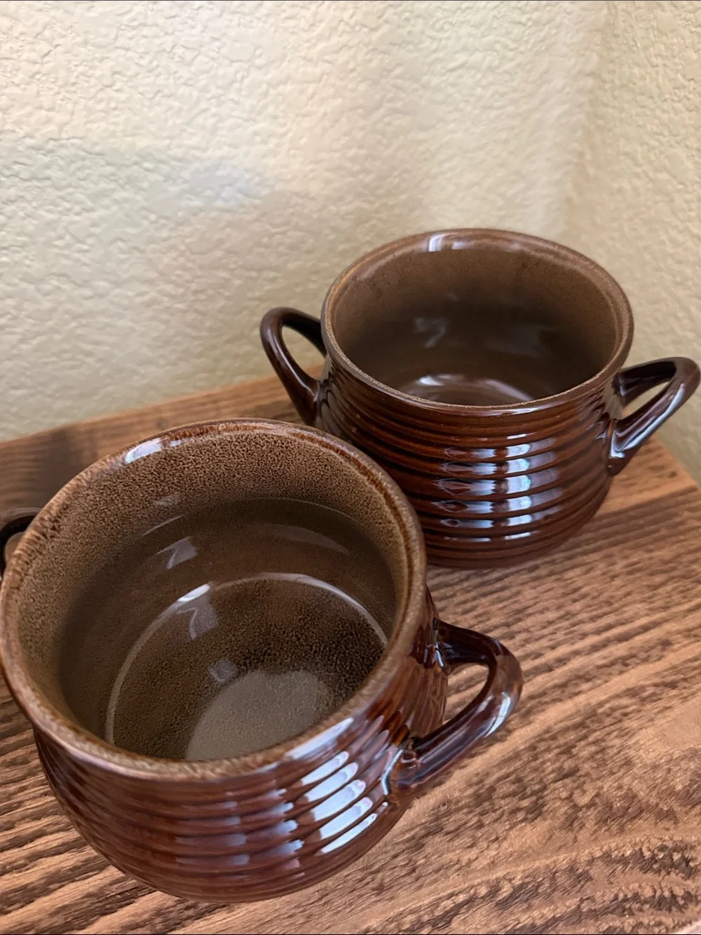 Crate & Barrel Classic Stoneware Set: Brunswick Covered Soup Tureen + 4 Bowls